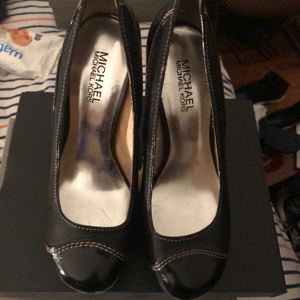 Micheal Kors Heels